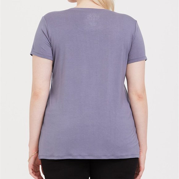 💜TORRID SUPER SOFT BLUE FLORAL TEE - Picture 3 of 5